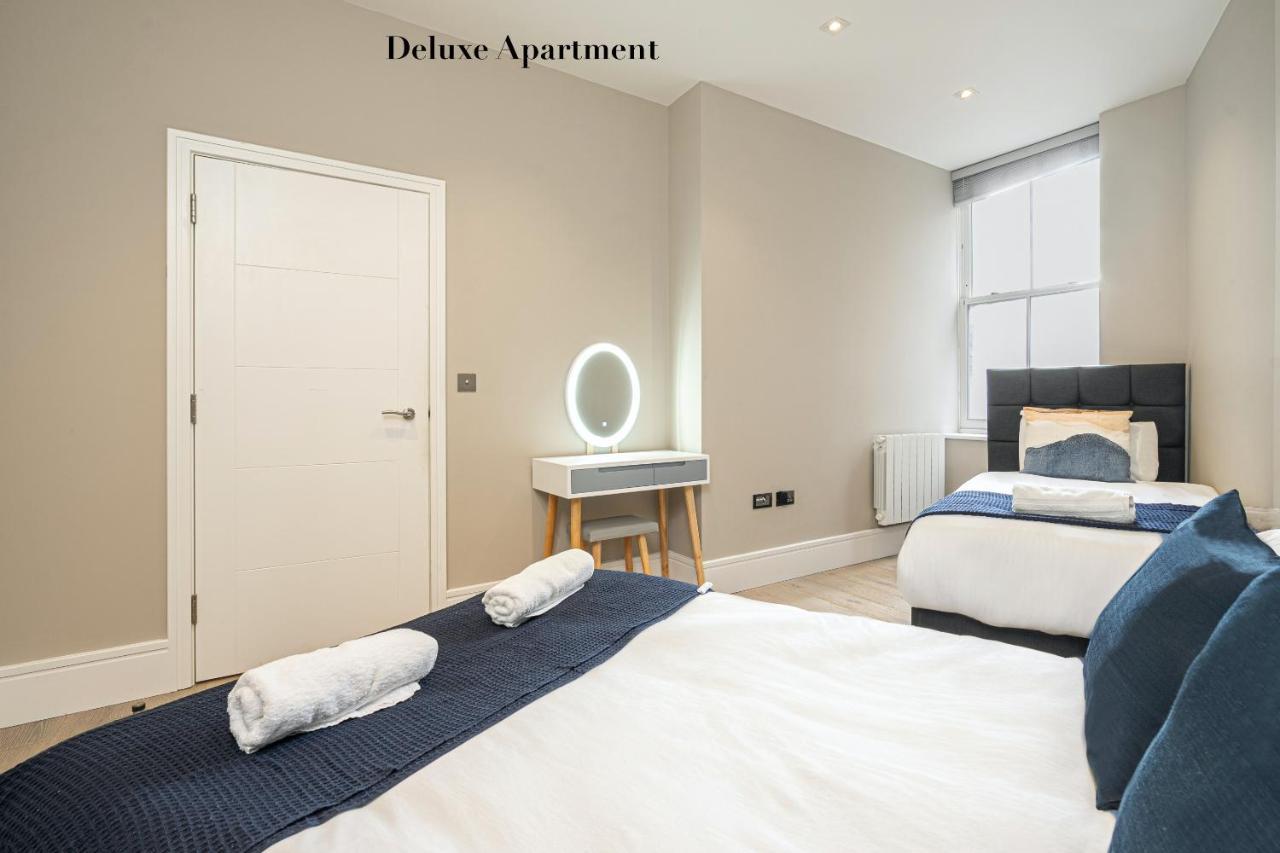 Superb Apartments Opposite Edgware Road Station Londra Esterno foto