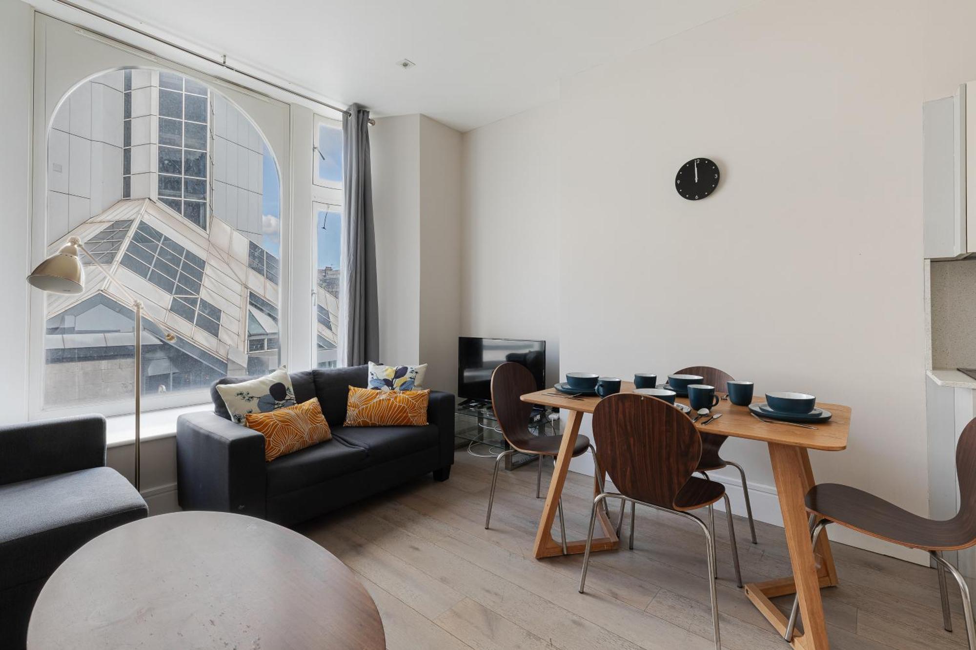 Superb Apartments Opposite Edgware Road Station Londra Camera foto