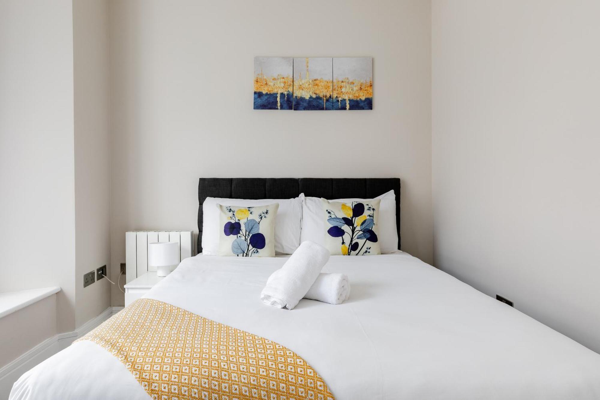 Superb Apartments Opposite Edgware Road Station Londra Camera foto